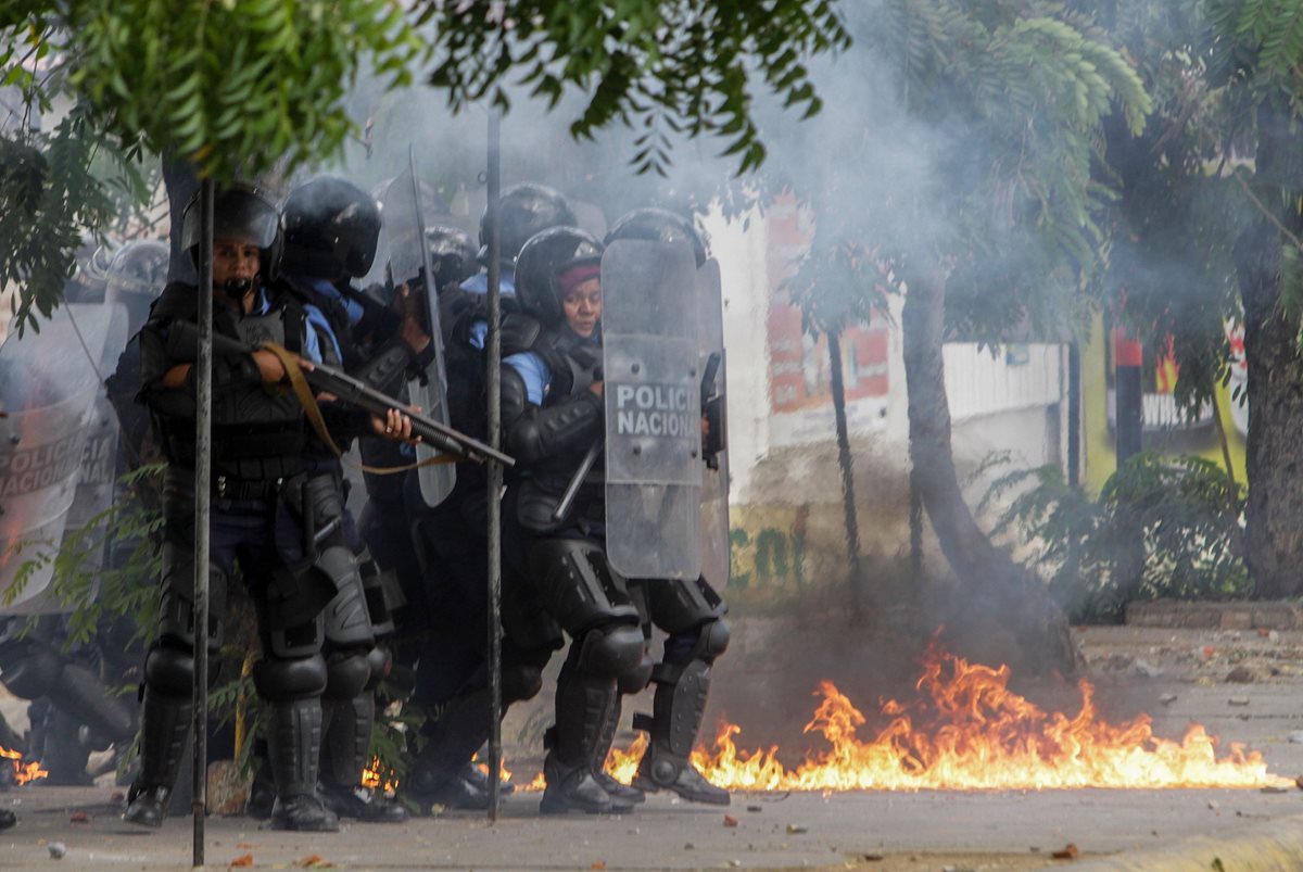 La rebelión se inició el martes pasado y en tres días dejó casi una decena de muertos y al menos 45 heridos, según las más recientes cifras oficiales. (Foto Prensa Libre: AFP)