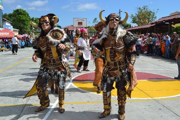 Convite de   Chicamán, Quiché, en su presentación en la feria de Estanzuela, Zacapa.