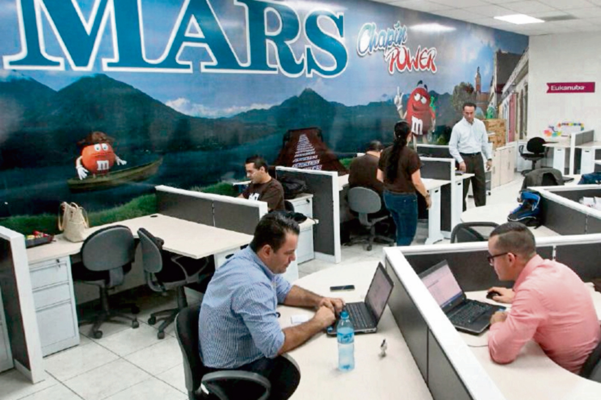 El talento humano, dinamismo y creatividad resaltaron los ejecutivos del personal en Guatemala. (Foto Prensa Libre: Álvaro Interiano)