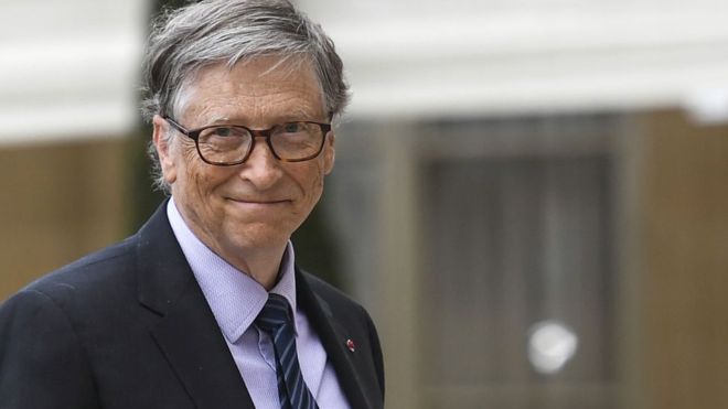 Bill Gates es un amante de la lectura y comparte sus recomendaciones literarias en su blog. (Foto Prensa Libre:GETTY IMAGES)