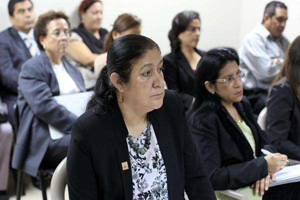 Fiscal general adjunta y procuradora general de la Nación salvadoreñas visitaron centro de justicia especializada. (Foto Prensa Libre: Edwin Bercián)