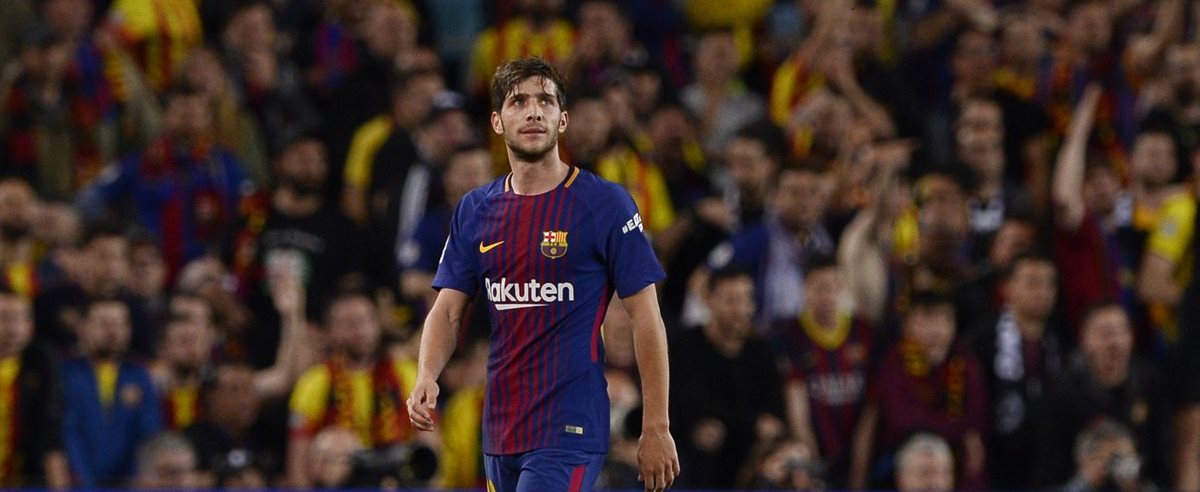 Sergi Roberto fue sancionado con cuatro partidos por la expulsión del domingo. (Foto Prensa Libre: EFE)