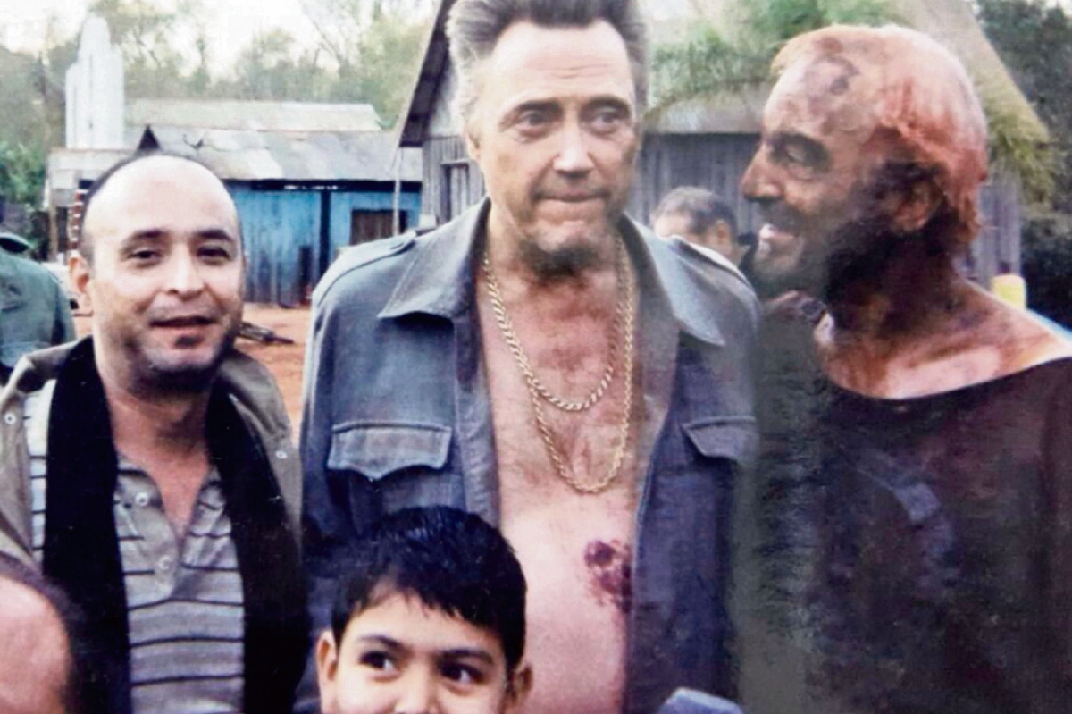 Darío Paz, junto a Christopher Walken —centro—, protagonista de El Tesoro del Amazonas.