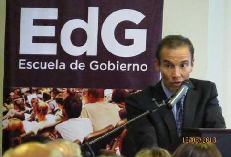 Ricardo Ernst apela a un gobierno honrado.