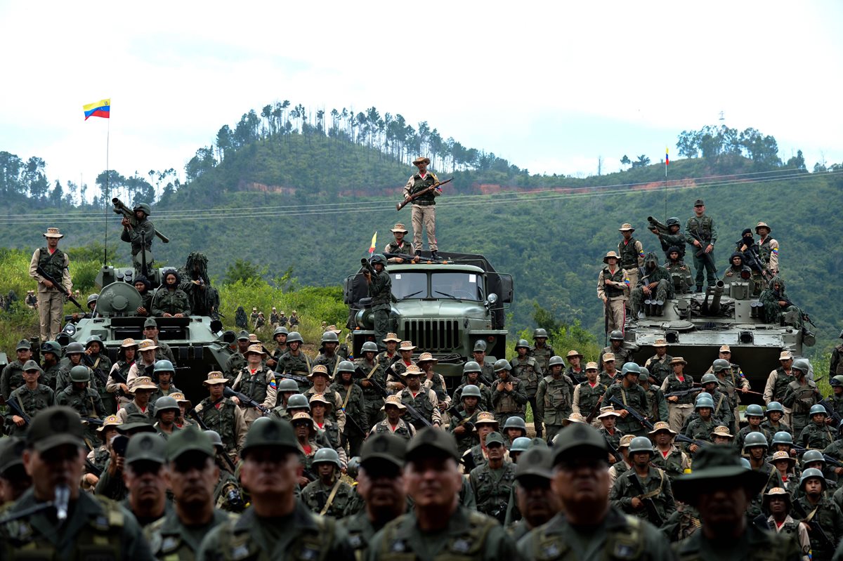 El ejército venezolano hizo un llamado a la unidad tras la amenaza de Trump. (Foto Prensa Libre: AFP)