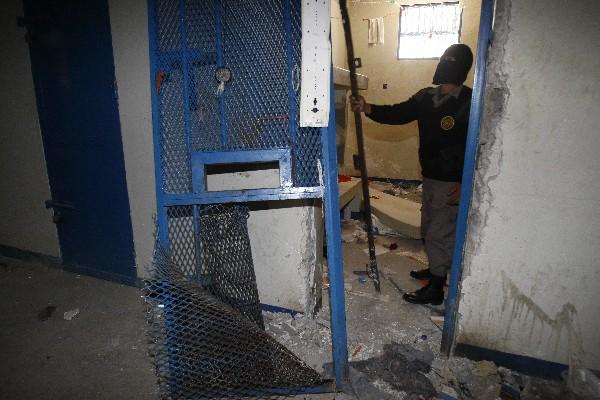 El 19 de noviembre último, los reos que se encontraban en la cárcel Fraijanes 2 se amotinaron y destruyeron el penal.