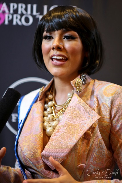 Virginia Argueta, actual Miss Guatemala, posa para los medios durante una pasarela efectuada el jueves último en Beverly Hills, como parte de la Semana de la Moda de Los Ángeles. (Foto Prensa Libre: Carlos Dávila).