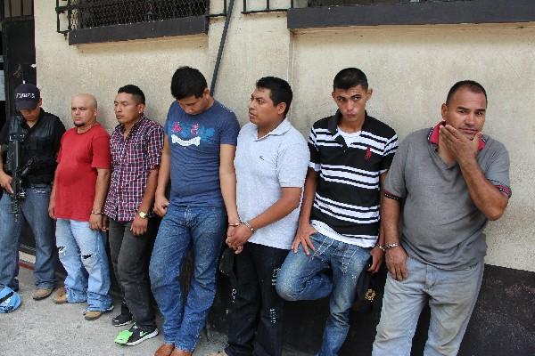 El sábado último,  la Policía Nacional Civil  capturó a integrantes de la banda denominada los Falsos pastores,  en Patulul, Suchitepéquez.