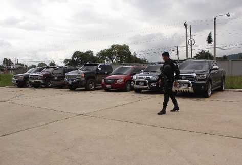 Vehículos decomisados  en los allanamientos en Huehuetenango por la muerte de ocho policías.