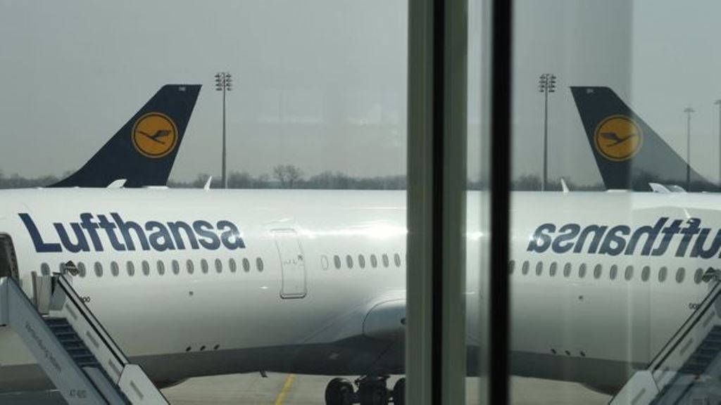En aerolíneas como Lufthansa ya hay disponible tecnología para hacer llamadas a través de una señal telefónica. (GETTY IMAGES)