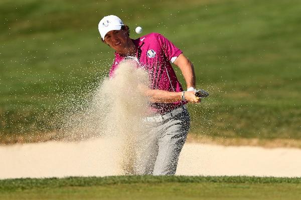 Ian Poulter (foto) y Rory McIlroy hicieron posible que el viejo continente aún se plantee batalla. (Foto Prensa Libre: AFP)