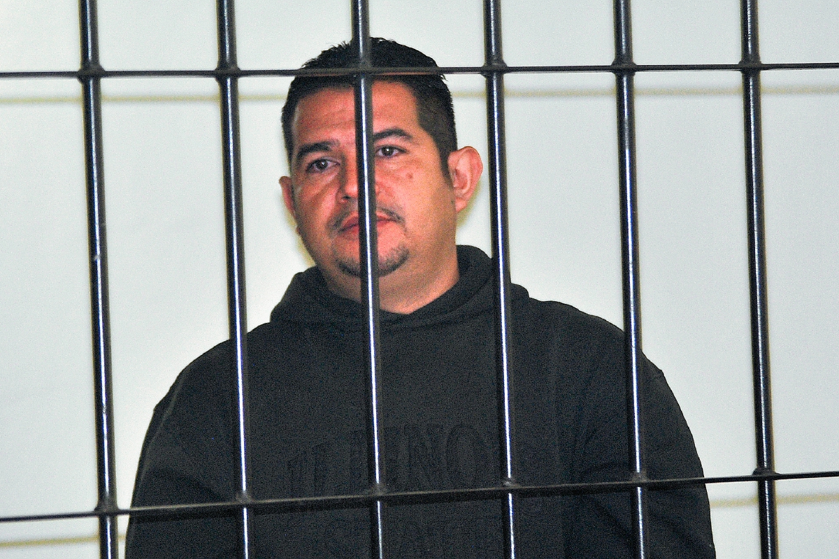 Marlon Adolfo López Mendoza es condenado a 27 años de cárcel por el asesinato de un piloto de autobús. (Foto Prensa Libre: Alejandra Martínez)