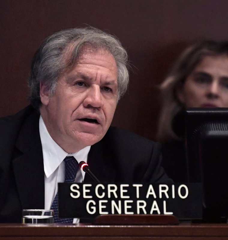El secretario general de la Organización de Estados Americanos (OEA), Luis Almagro, habla durante la primera sesión del Consejo Permanente de la OEA. (EFE).