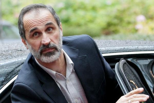 Ahmed Moaz al Jatib, jefe de oposición siria. (Foto Prensa Libre: AFP)