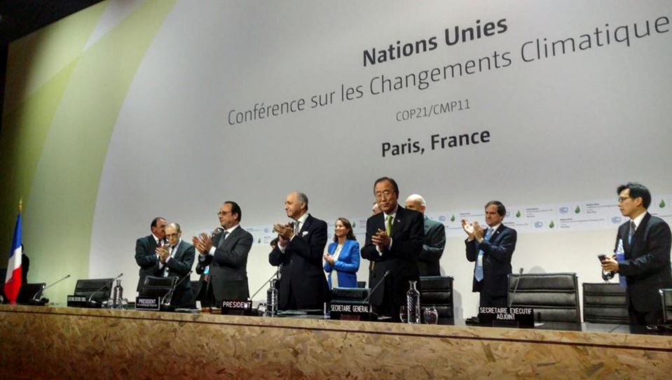 Los 190 países reunidos en París, podrían llegar a un acuerdo sobre el cambio climático. (Foto Prensa Libre: AP)