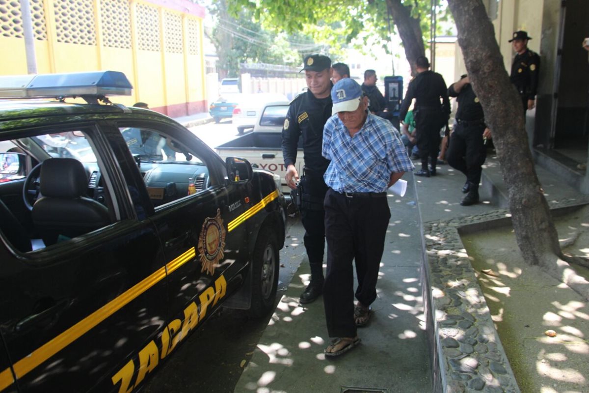 Máximo Molina es señalado de haber agredido a un hombre en Zacapa. (Foto Prensa Libre: Mario Morales).