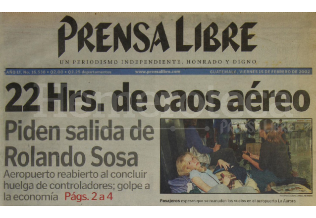 Titular de Prensa Libre del 15 de febrero de 2002. (Foto: Hemeroteca PL)