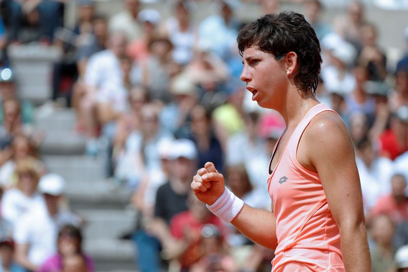 Suárez festeja uno de los sets ganados frente a Cibulkova. (Foto Prensa Libre: AFP)