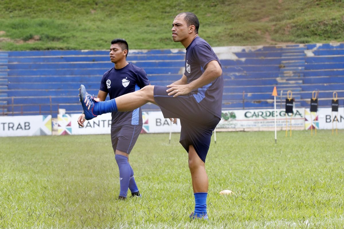 El brasileño Janderson Pereira es uno de los jugadores determinantes para el equipo de Fabricio Benítez. (Foto Prensa Libre: Hemeroteca PL)