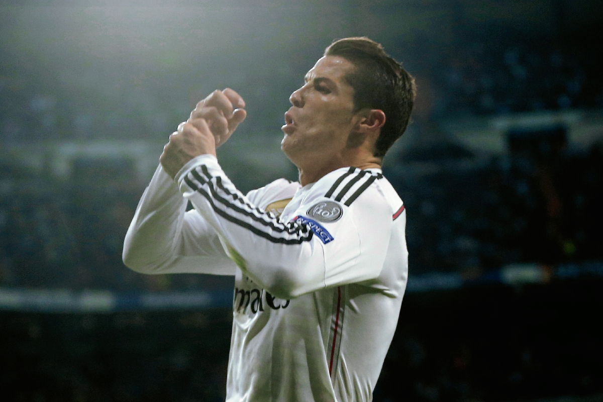 Cristiano Ronaldo celebra el segundo gol. (Foto Prensa Libre: AP)