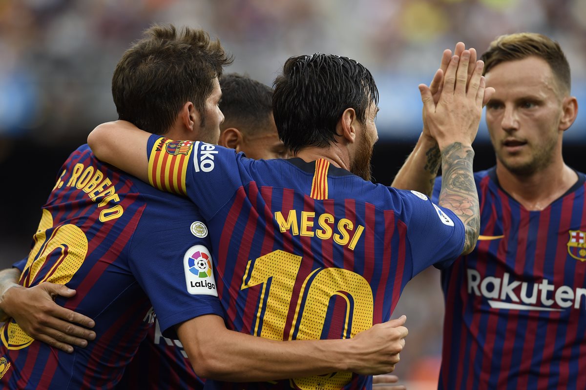 El partido de la jornada 21 entre Barcelona y Girona se disputaría en Miami. (Foto Prensa Libre: AFP)