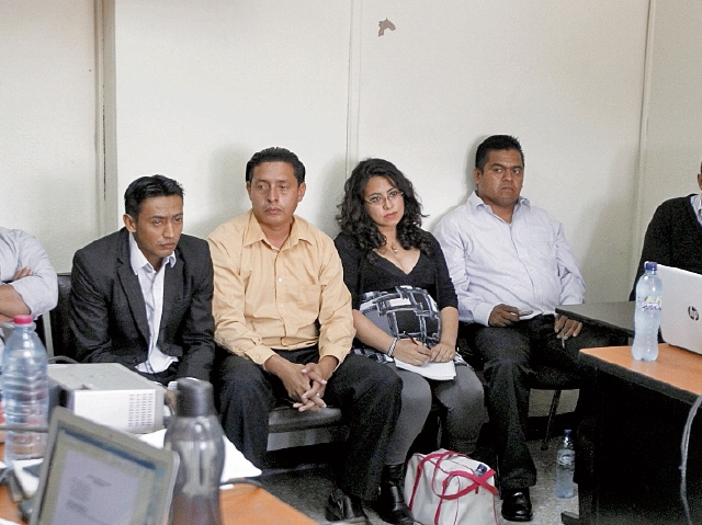 Seis extrabajadores del exdiputado Carlos Herrera comparecen  en el Juzgado Décimo Penal.