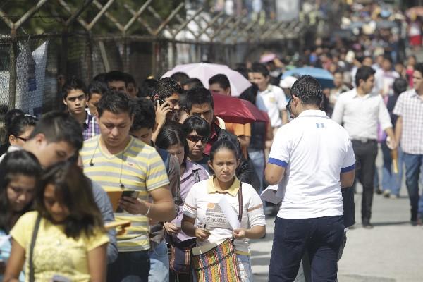 Entidades impulsarán proyectos relacionados con nuevas empresas, principalmente de jóvenes. (Foto Prensa Libre: Hemeroteca PL)