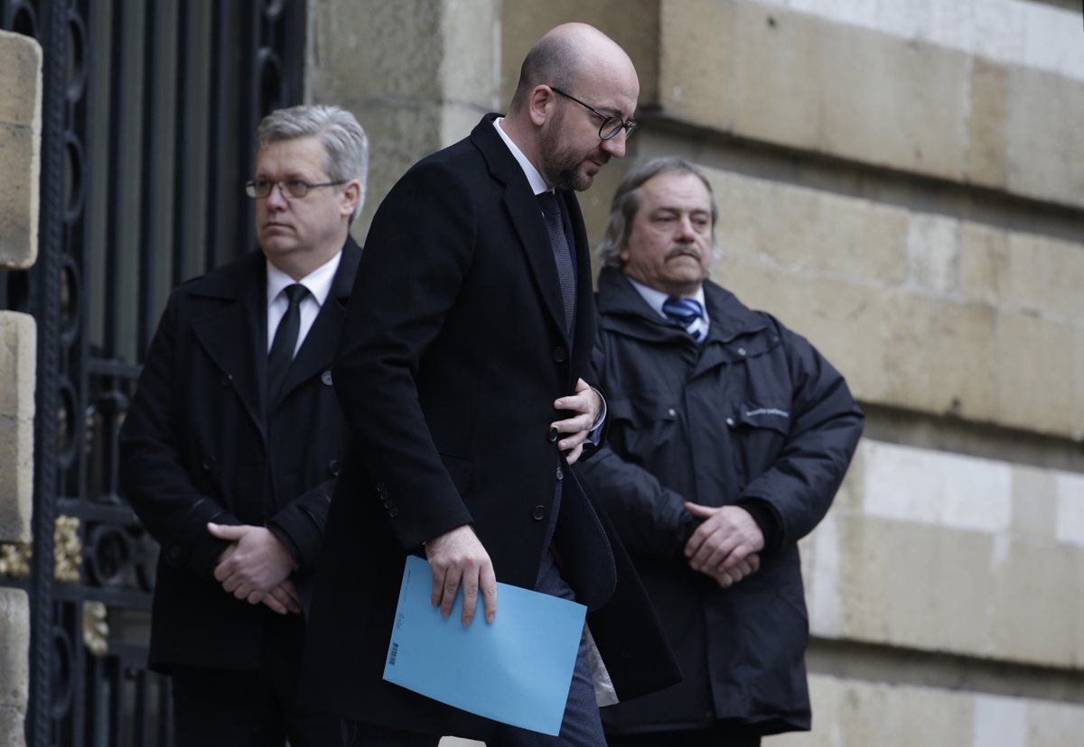 Ministro belgas presentan renuncia por errores tras atentados. (AFP)