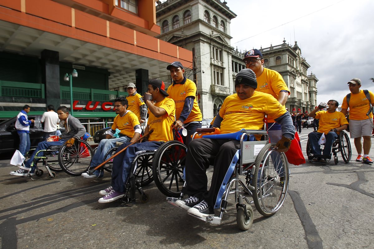 Comité expresa preocupación por que discapacitados sean retirados de fuentes de trabajo. (Foto Prensa Libre: HemerotecaPL)