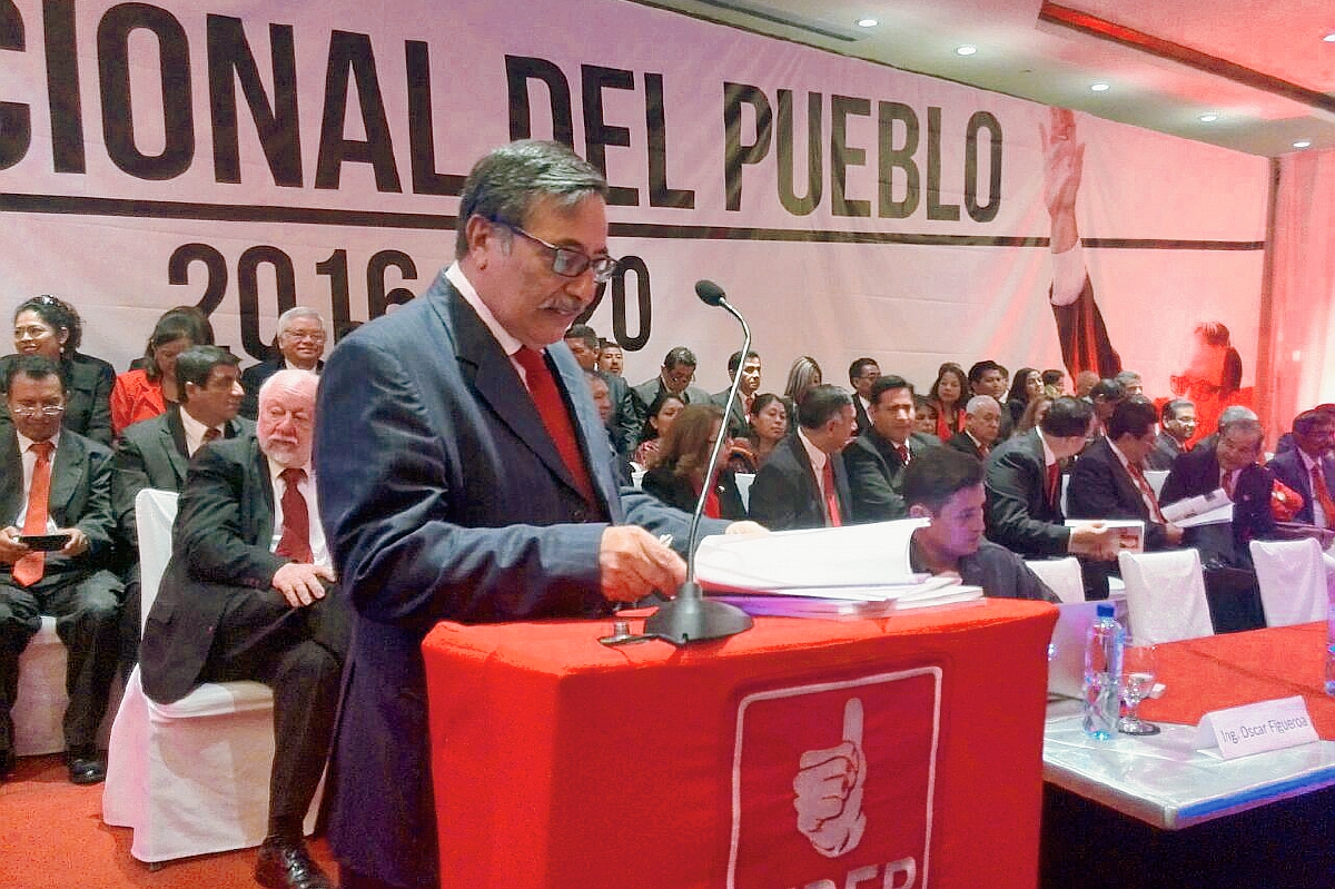 El partido Líder presenta su plan de Gobierno. (Foto Prensa Libre: Geovanni Contreras)