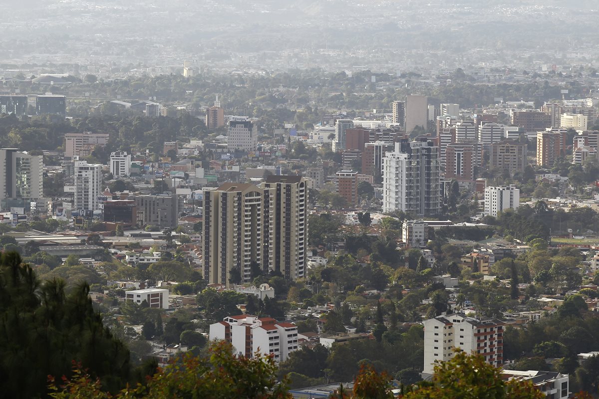 El año pasado, Guatemala había caído nueve puestos en el Informe Doing Business del Banco Mundial. (Foto Prensa Libre: Hemeroteca)