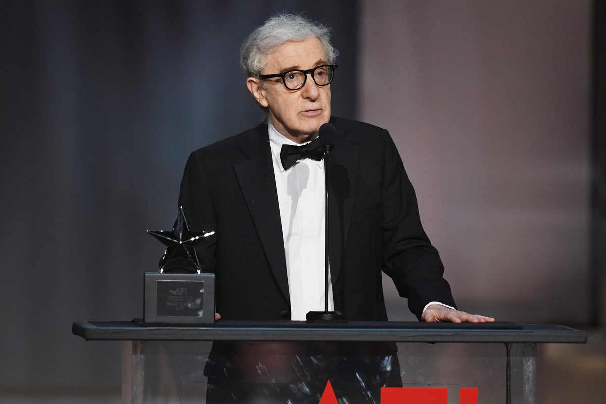 Woody Allen, director de más de 50 películas y ganador de cuatro premios Óscar, enfrenta conflictos familiares y profesionales (Foto Prensa Libre: AFP).