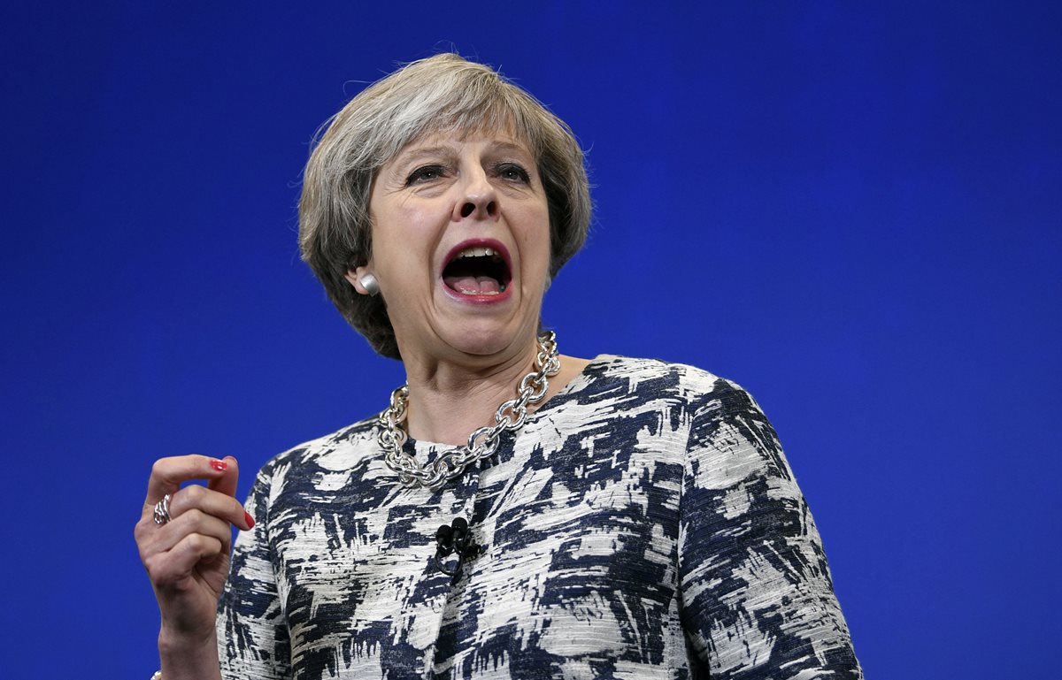 Las declaraciones de Theresa May sobre los derechos humanos causan revuelo. (Foto Prensa Libre: AP)