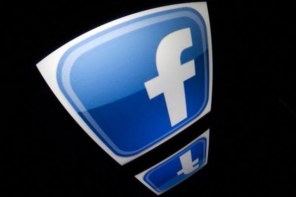 Facebook presentó nuevas herramientas que ofrecen a los usuarios "mejores controles" de los contenidos publicados. (Foto Prensa Libre: AFP)