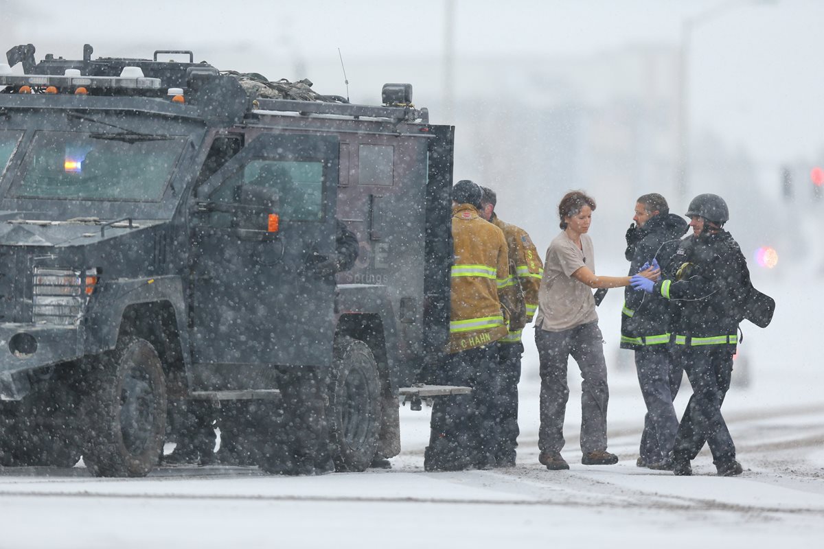 El presunto agresor de Colorado ha sido detenido. (Foto Prensa Libre: AFP).