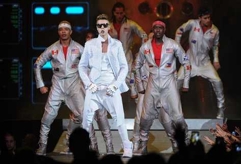 Justin Bieber durante su presentación en Nueva Jersey. (Foto Prensa Libre: AP)