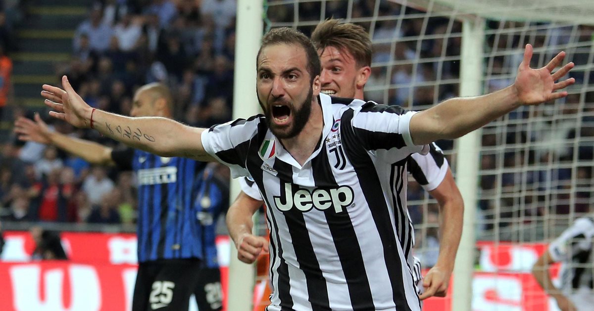 "El Pipa" anotó el que podría ser el gol del título para la Juventus. (Foto Prensa Libre: EFE)