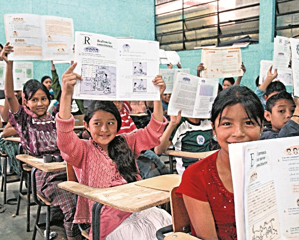 La preparación del docente influye en el fracaso escolar que se da en el primero primaria, según Mineduc (Foto Prensa Libre: Hemeroteca PL).