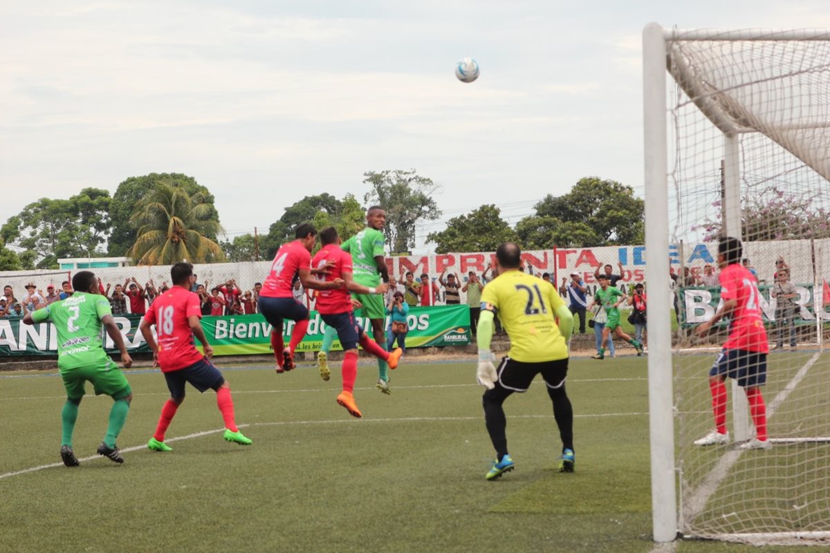 Malacateco logró quedarse con su cupo en la Liga Nacional. (Foto Prensa Libre: Aroldo Marroquín)