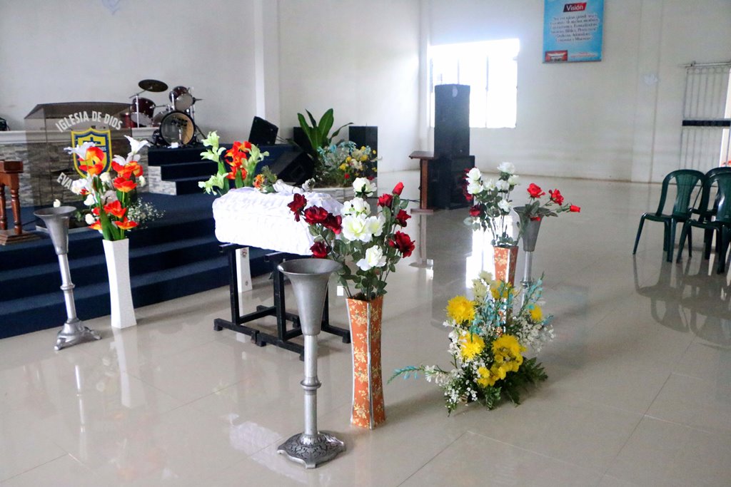 Sadrac Vinicio Morales fue sepultado en el cementerio general de Retalhuleu el 14 de marzo, un día después de que murió arrollado. (Foto Prensa Libre: Rolando Miranda)