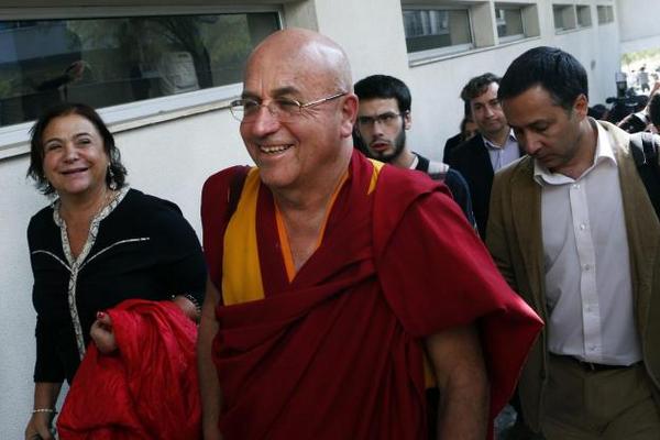 Matthieu Ricard dejó la biología y prefirió ser monje.