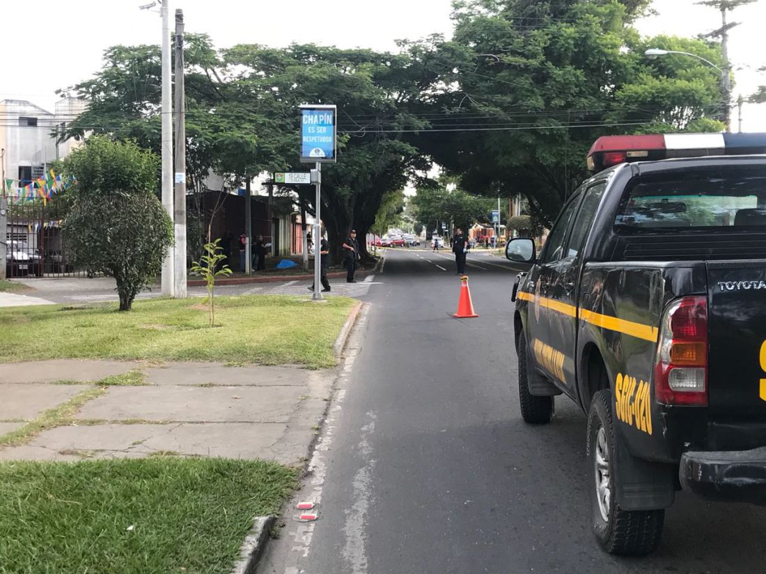 El crimen del investigador Dany Wiston Rojas Lima sucedió el 21 de julio pasado en la colonia Mariscal, zona 11. (Foto Prensa Libre: ElSanCarlistaU)