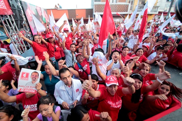 Simpatizantes de Líder han manifestado a favor del partido, aunque luego dela derrota en elecciones no se han pronunciado. (Foto Prensa Libre: Hemeroteca PL)