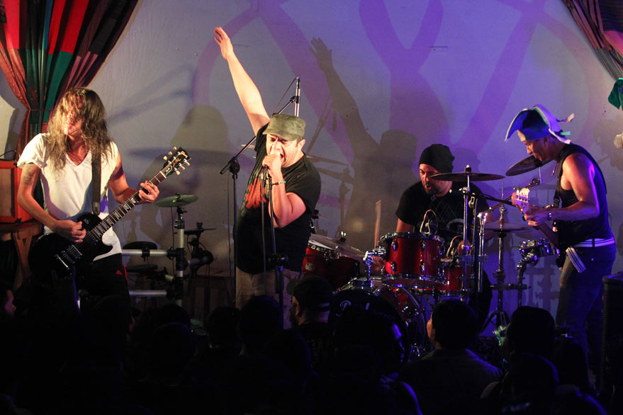 La agrupación guatemalteca Viernes Verde celebra 23 años de trayectoria musical. (Foto Prensa Libre: Keneth Cruz)