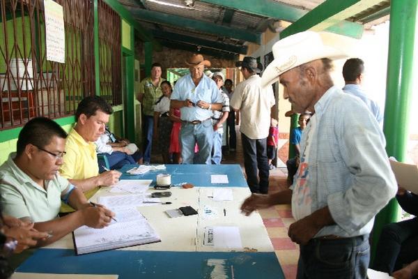 La corte de Constitucionalidad falló parcialmente y señaló que la consulta no es vinculante  sobre la minería.