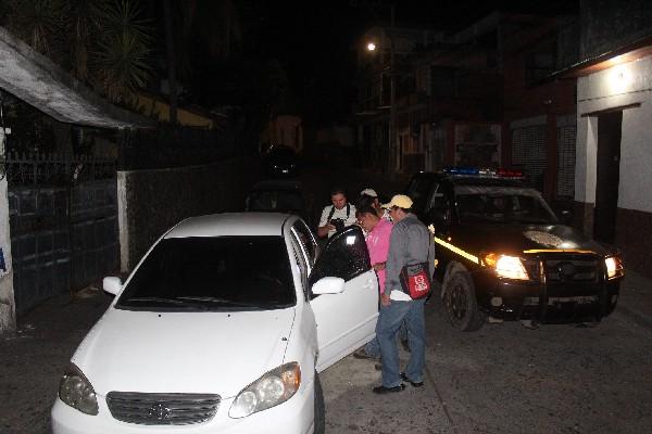 Vehículo de periodista Nery Morales tiene varias  perforaciones de bala, tras ataque armado.