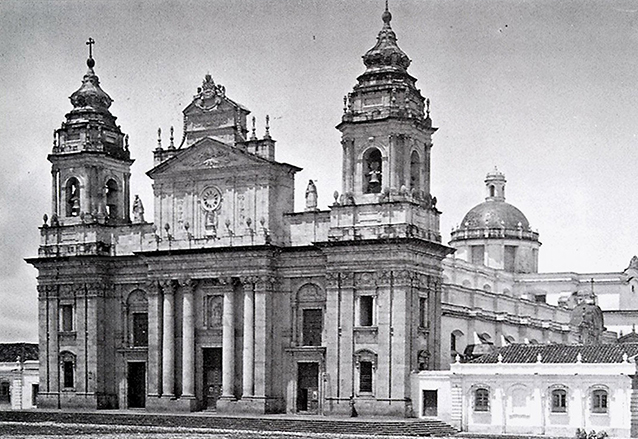 La Catedral antes de los Terremotos de 1917-18. (Foto: Hemeroteca PL)