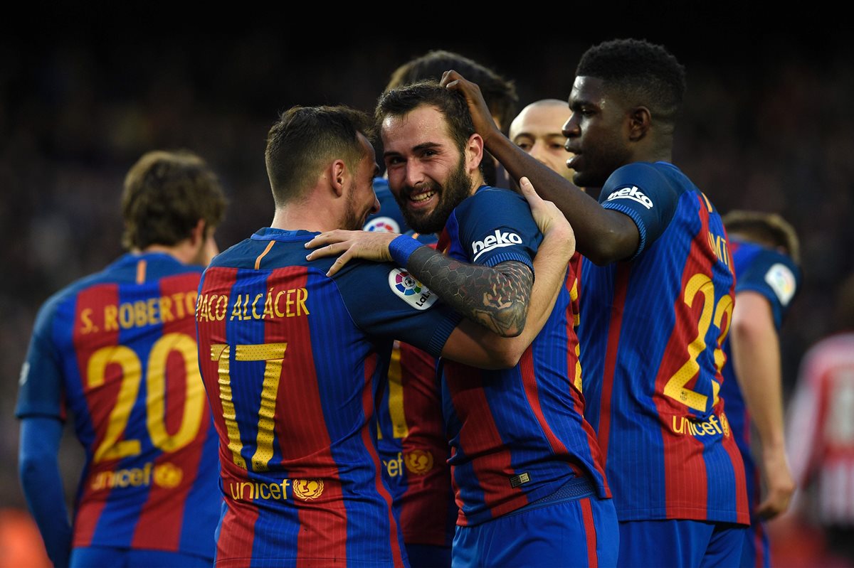 Aleix Vidal marcó un golazo y cerró el triunfo 3-0 sobre el Athletic. (Foto Prensa Libre: AFP)