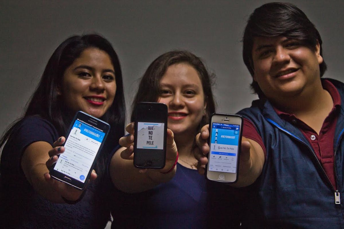 Los impulsores de la iniciativa quieren que los jóvenes se interesen en el presente y futuro del sistema de justicia. (Foto Prensa Libre: Josué León)