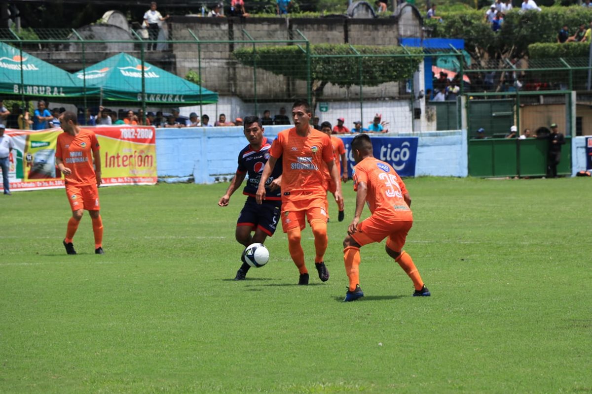 El Estadio Mario Sicay Paz, fue testigo del sexto empate de los naranjeros en nueve jornadas del Apertura 2018. (Foto Prensa Libre: Carlos Paredes)